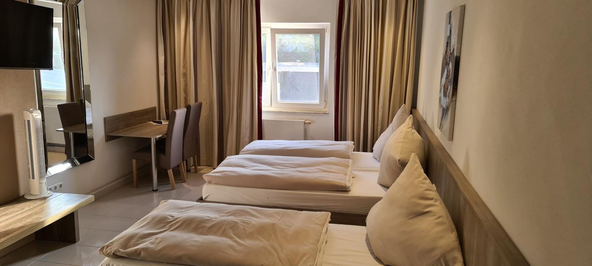 Bach Hotel Порта Вестфалика Екстериор снимка